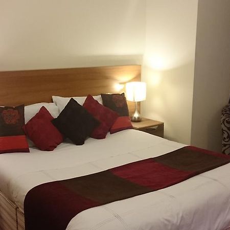 Gateway Express Hotell Newport  Rum bild