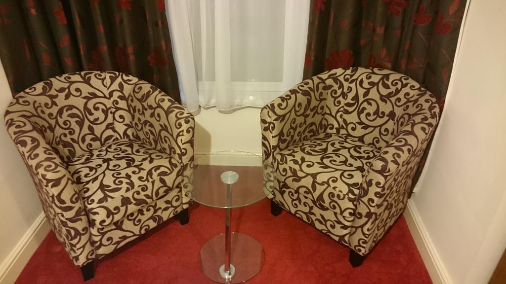 Gateway Express Hotell Newport  Rum bild
